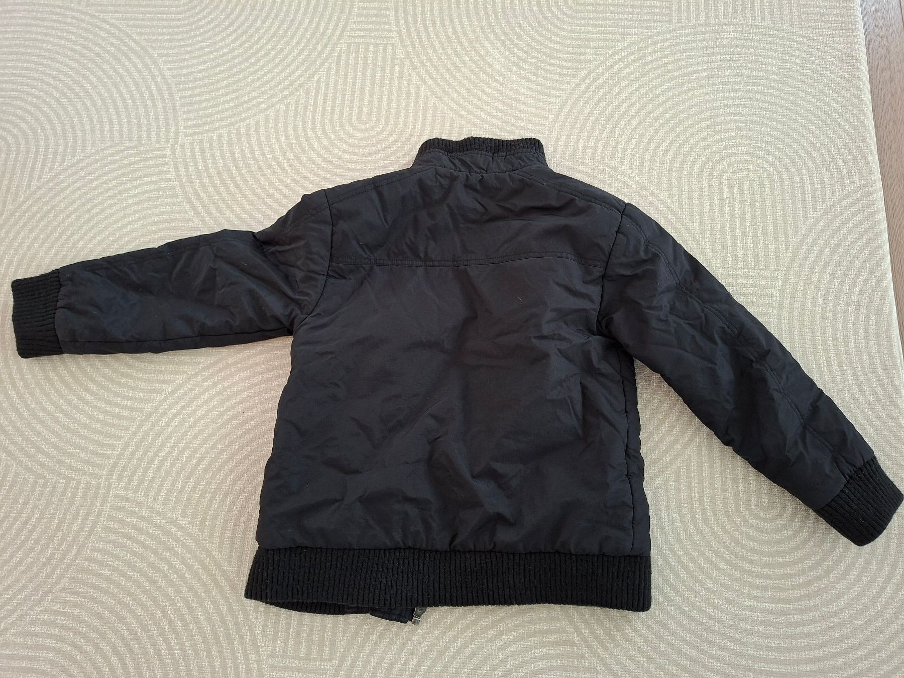 Jacken & Mäntel: Jacke, Gr. 140, schwarz – Gebraucht aus Wetzikon ZH von Klotzfrosch 1