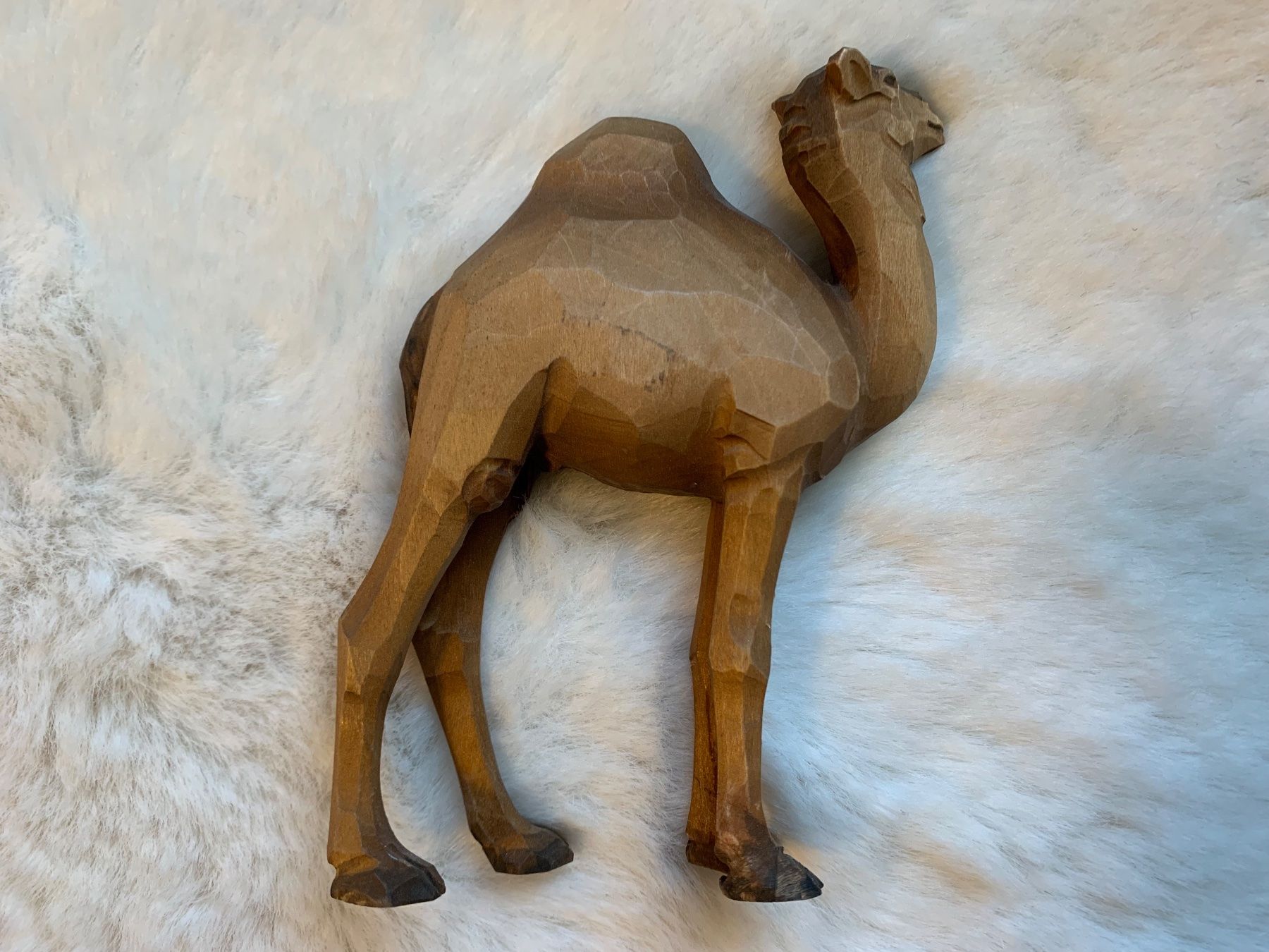 Figuren: Junges Dromedar, Holz, Krippenfigur, Huggler Brienz – Gebraucht aus Kloten von petrol5555 1