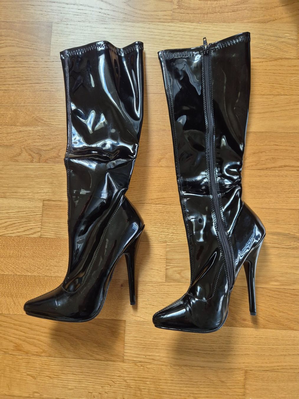 Scarpe da donna: Devious Lack Stiefel Schwarz Gr. 37 – Usato da Gutenswil venduto da car_b8l5
