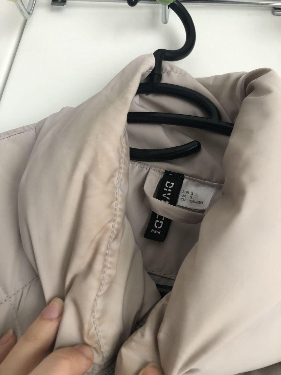 H&M Giacche: Daunenjacke von H&M – Usato da Zürich venduto da aurelia_nater 1