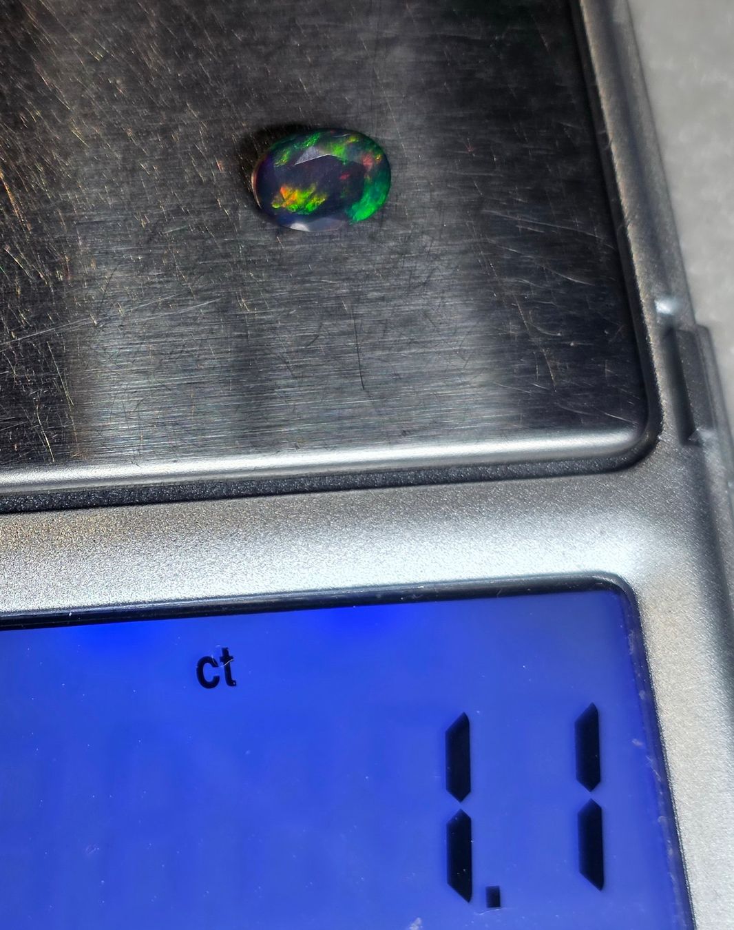Pietre preziose: 1,1 ct Opale noire naturelle facettée – Usato da Carouge GE venduto da Crystal_Energy 6