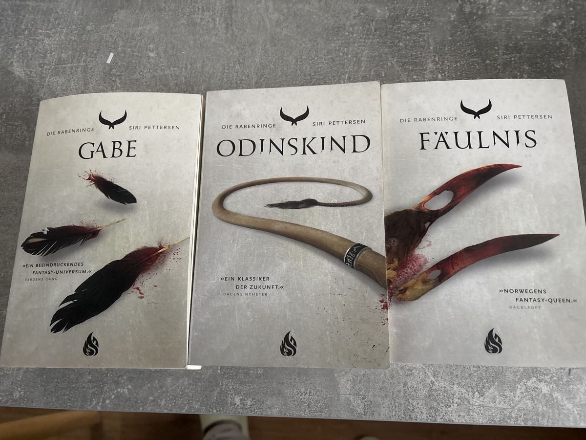 Libri: DIE RABENRINGE – Usato da Amriswil venduto da SCHLOSSGEISTLI