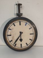 21. ) Deutsche Bahnhofsuhr