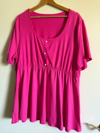 Pinke Tunika mit Knöpfen, Grösse 3XL (als Gr. 48 getragen)