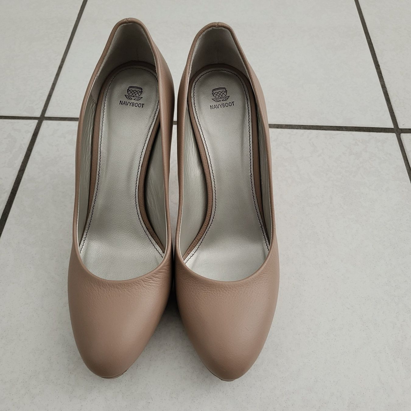 Navyboot Scarpe da donna: Navyboot Lederpumps gr.40 – Usato da Grüsch venduto da zottli26 2