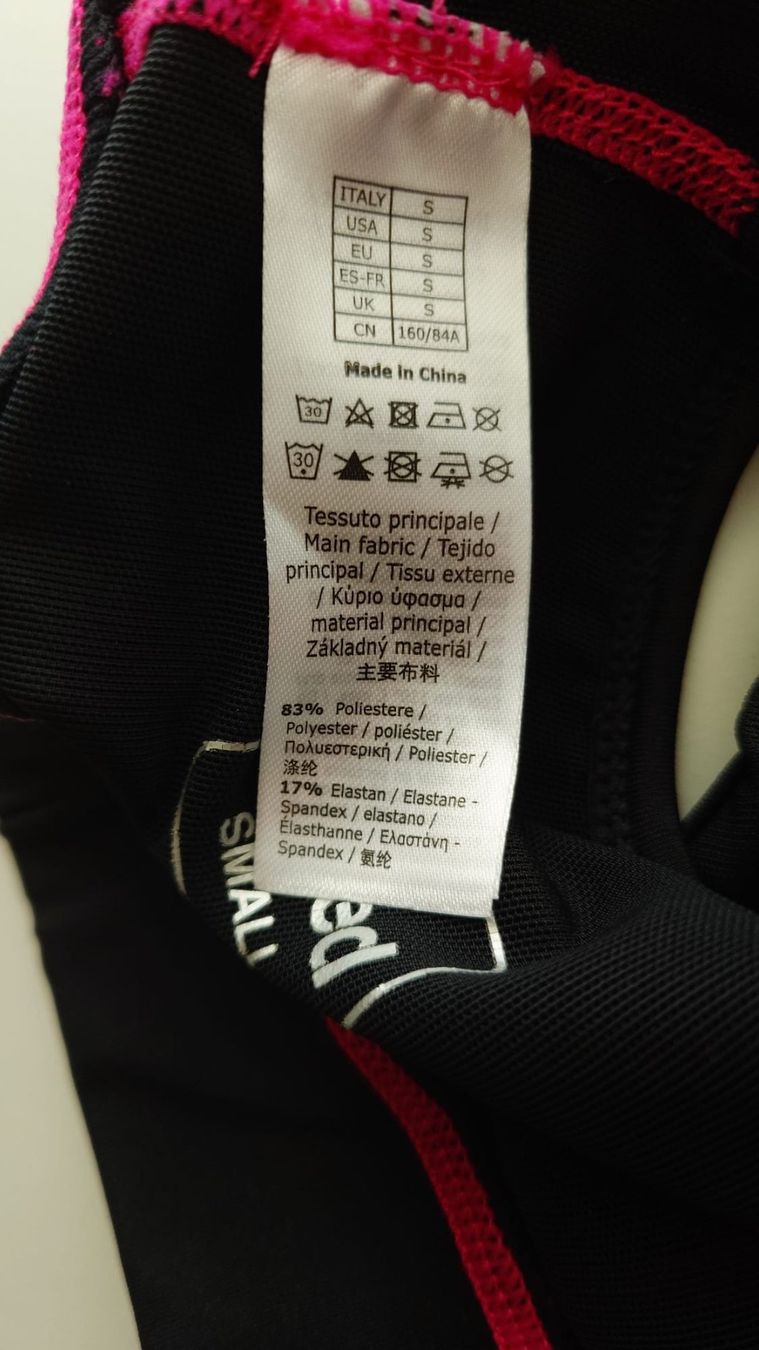 Tops: Jaked Top, Grösse S – Neu und originalverpackt aus Riehen von markstre11 3