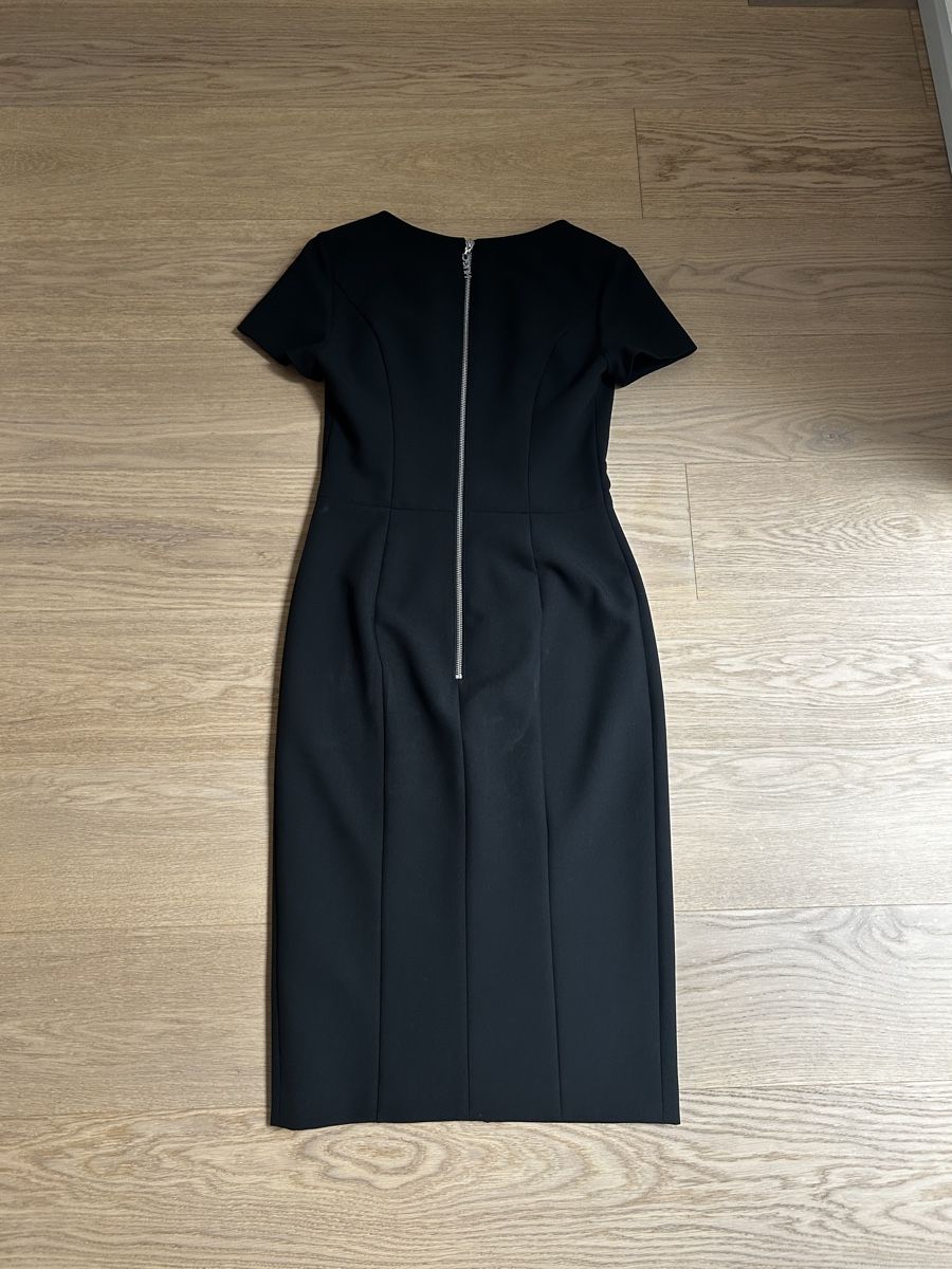 Hugo Boss Kleider: Hugo Boss Etuikleid – Neu (gemäss Beschreibung) aus Bellach von Sina_A_I 1