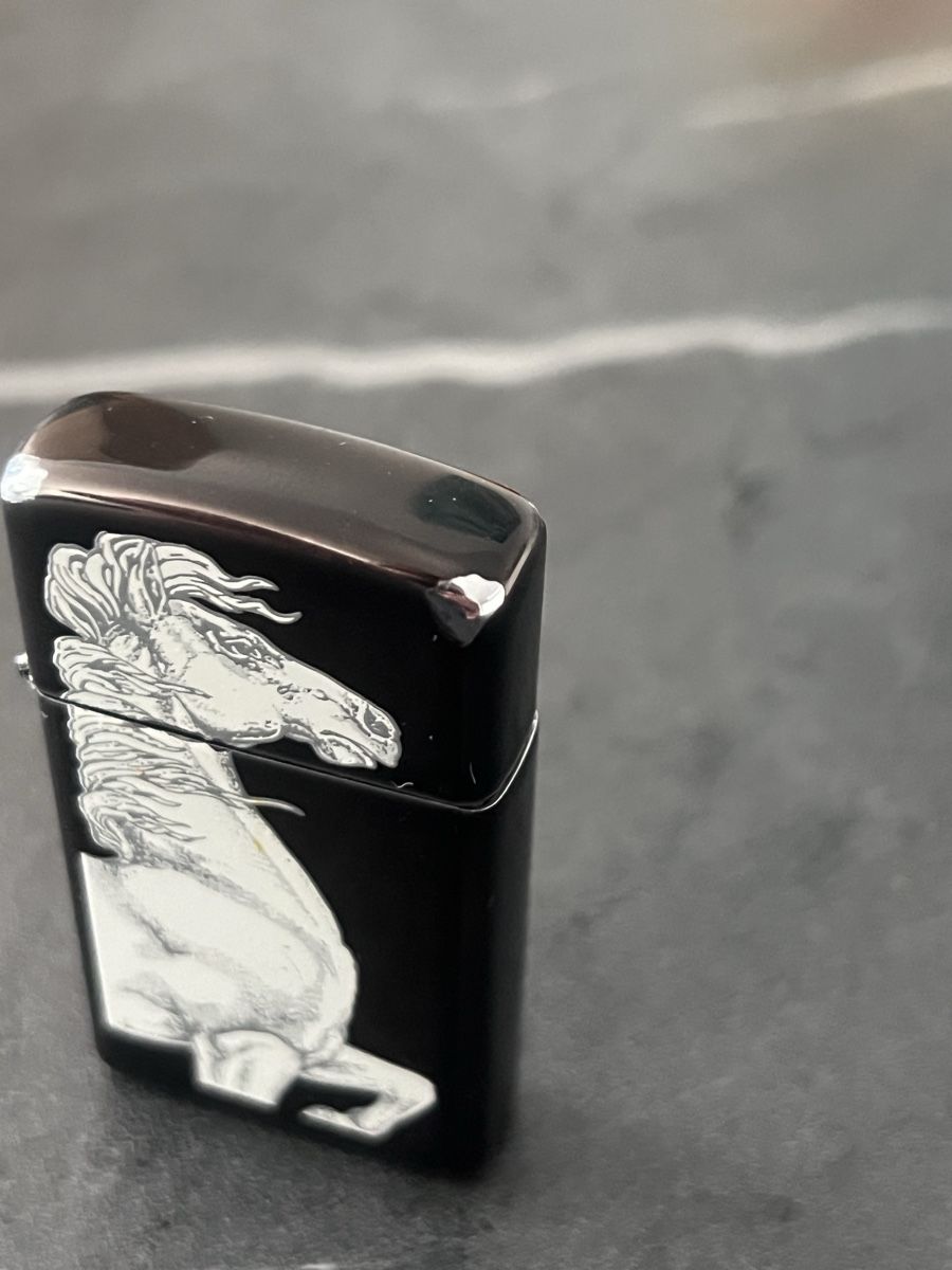Zippo Accendini: Zippo Vintage 1993 Pferd – Usato da Lenzburg venduto da Sil.sal 3