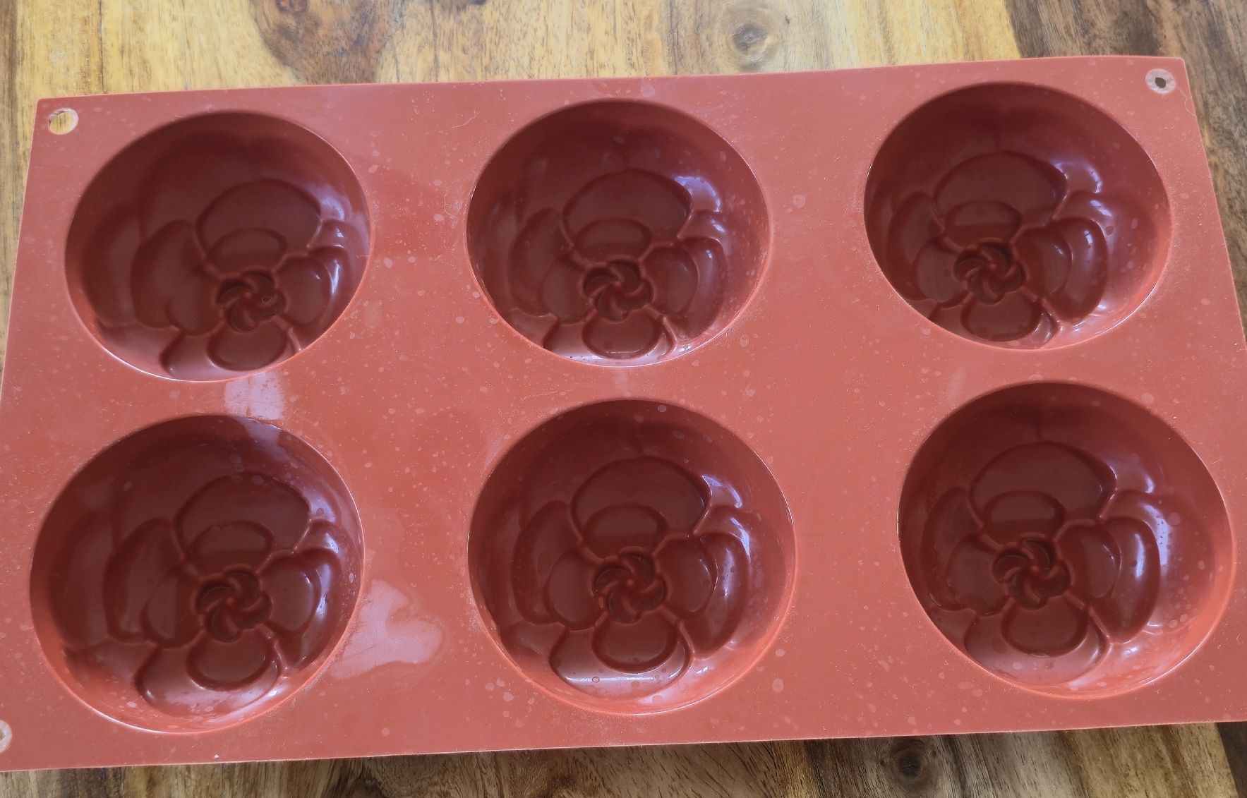 Betty Bossi Teglie da forno: Silikonbackform Rose – Usato da Hinwil venduto da Wo-ma14 1