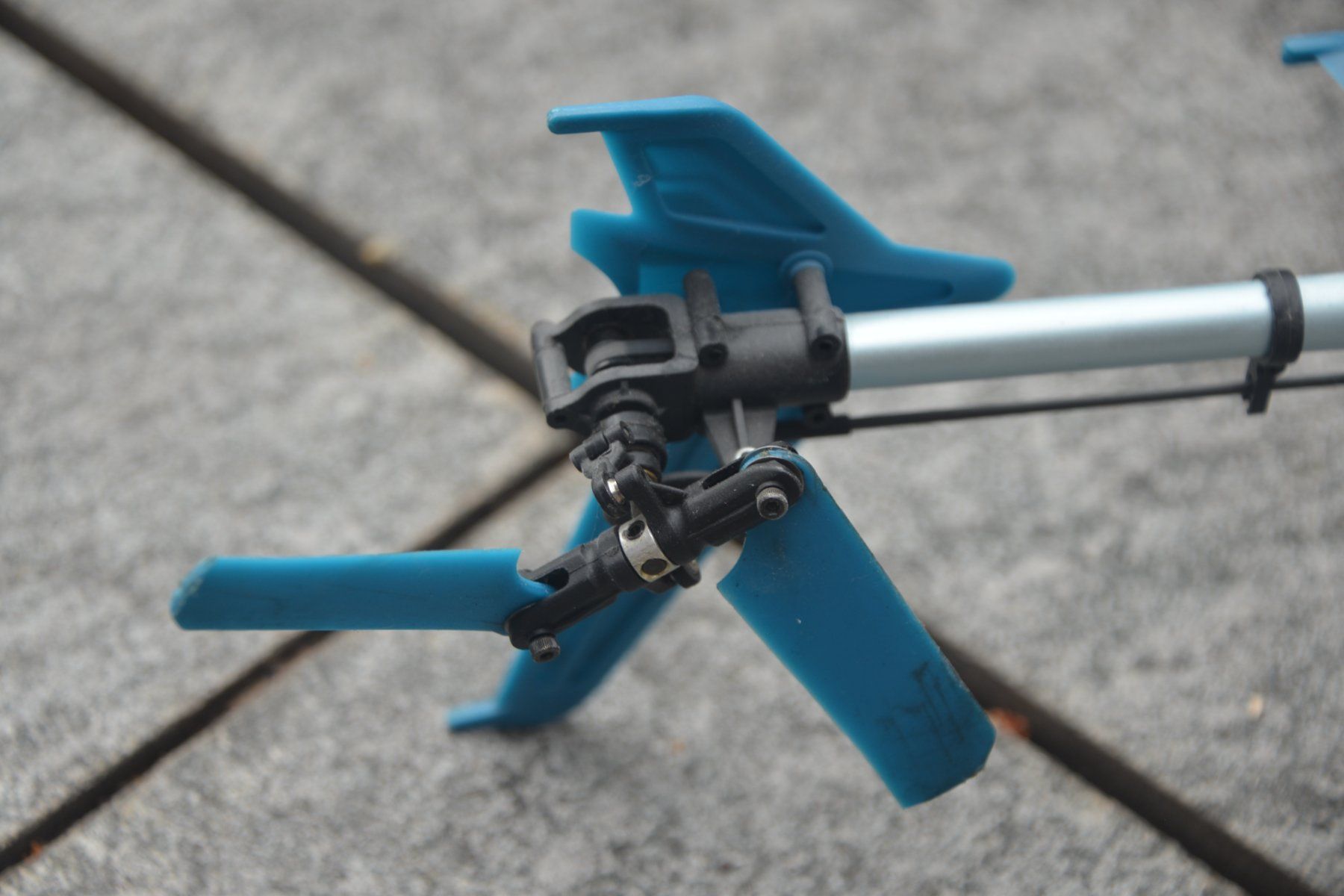 RC Kits de montage: Helikopter ESKY – Défectueux à Alpthal par Mhuebner 3