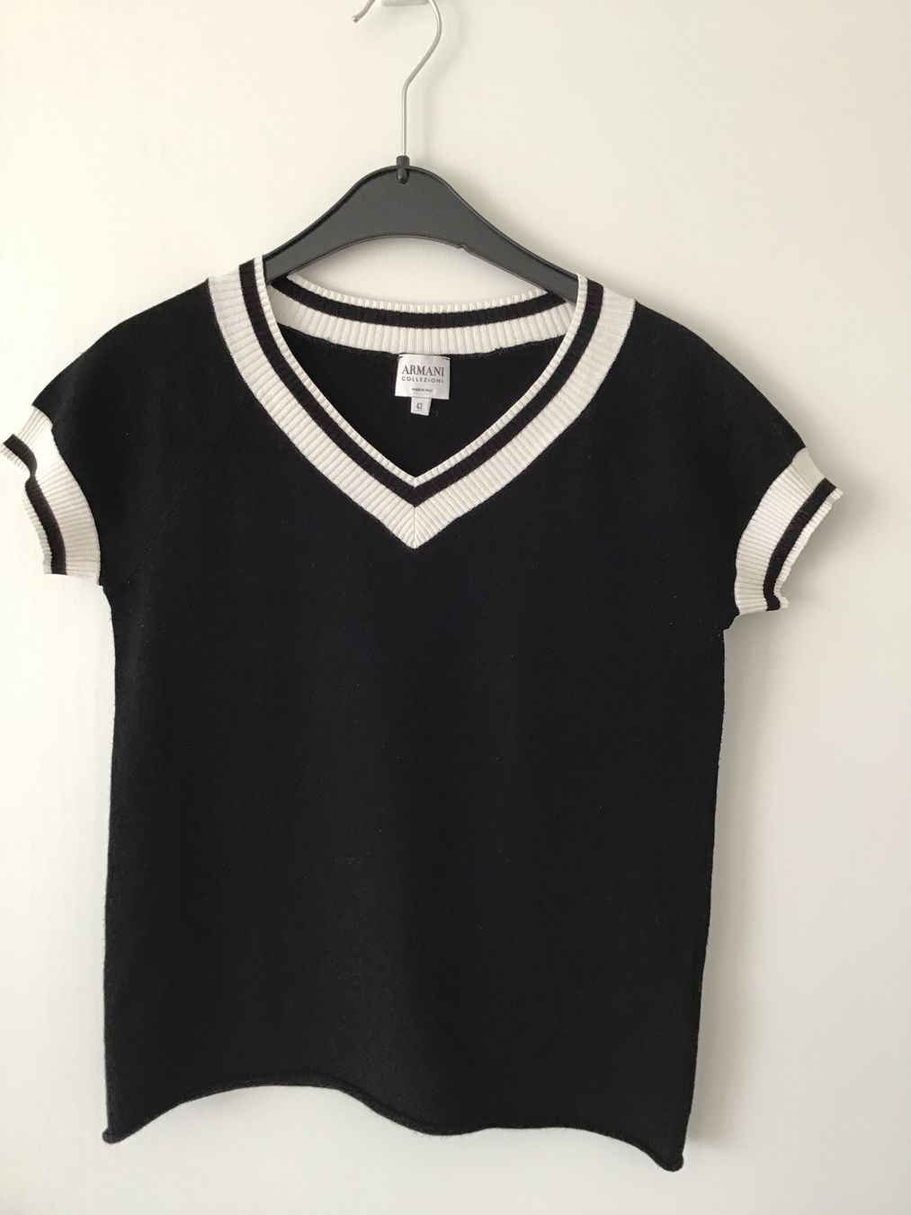 Armani Maglioni & Felpe: Armani Collezioni Pulli Schwarz/Weiss – Usato da Glattfelden venduto da ire_w6h2