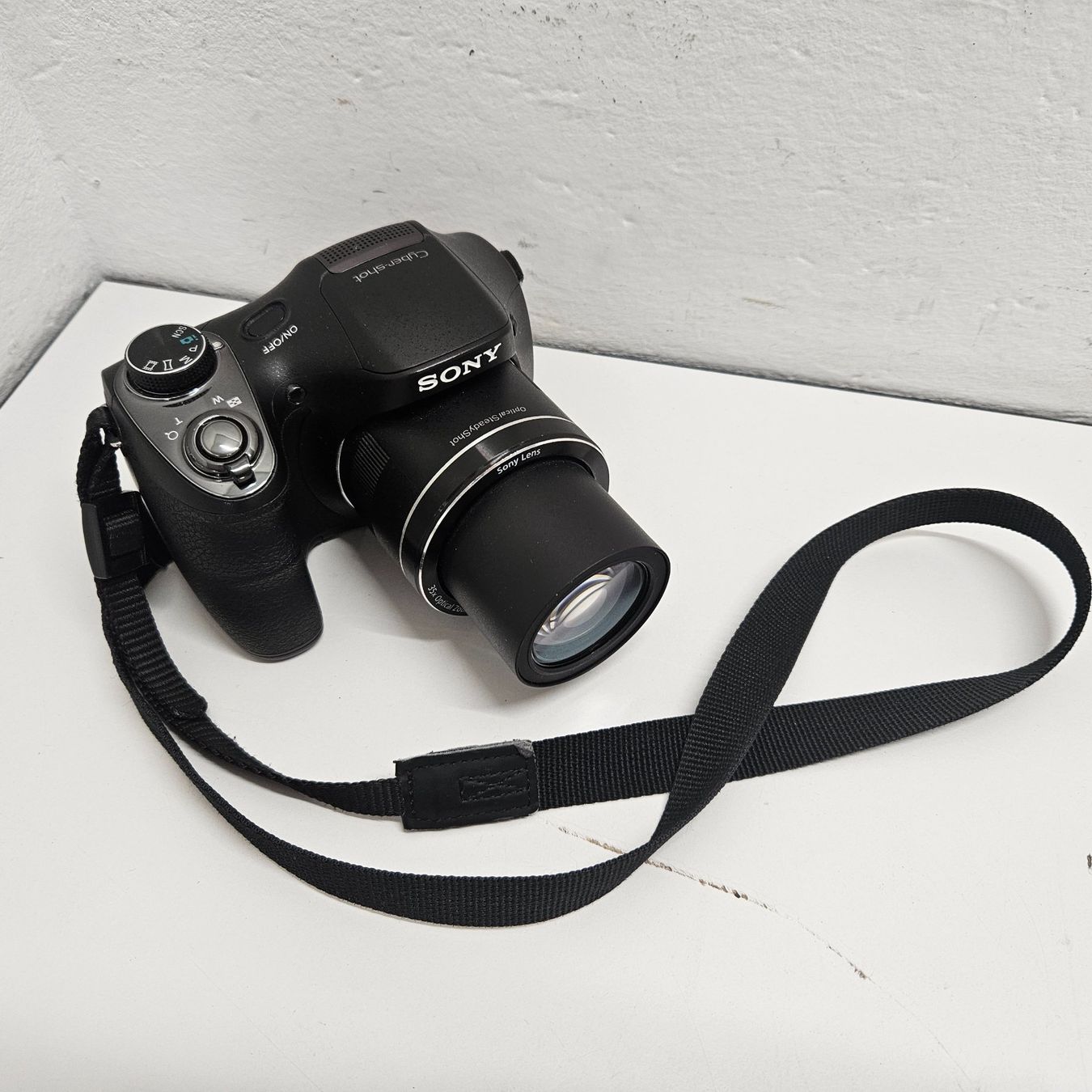 Sony Fotocamera: Sony DSC-H300 - defekt! – Difettoso da Niederdorf venduto da LeptonAG