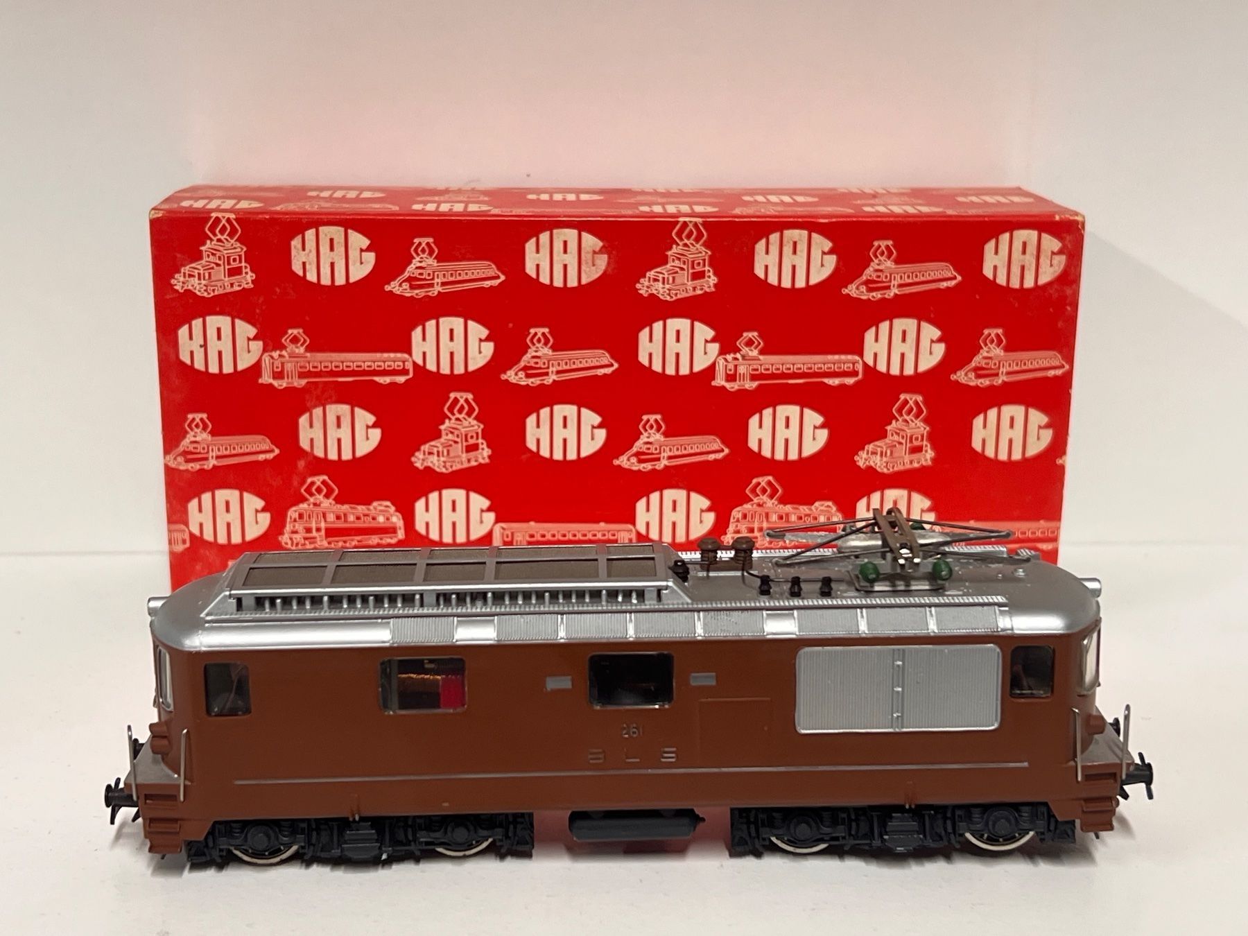 Hag Trains électriques: Hag Nr.180 Re 4/4 BLS AC Analog – D'occasion à Neuenhof par ludovicco 1