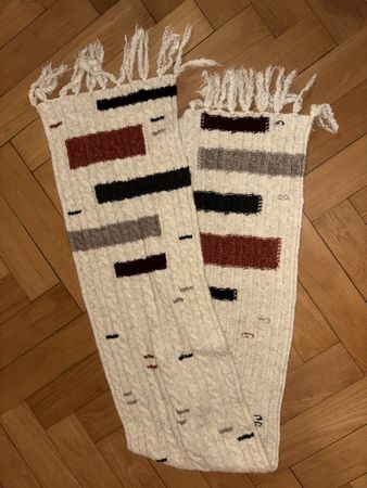 Kuschliger Schal von ZARA