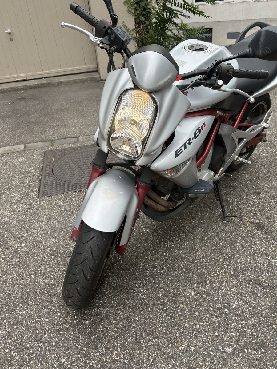 Kawasaki Strasse: Kawasaki ER-6N – Gebraucht aus Basel von Rikardo_1979 2
