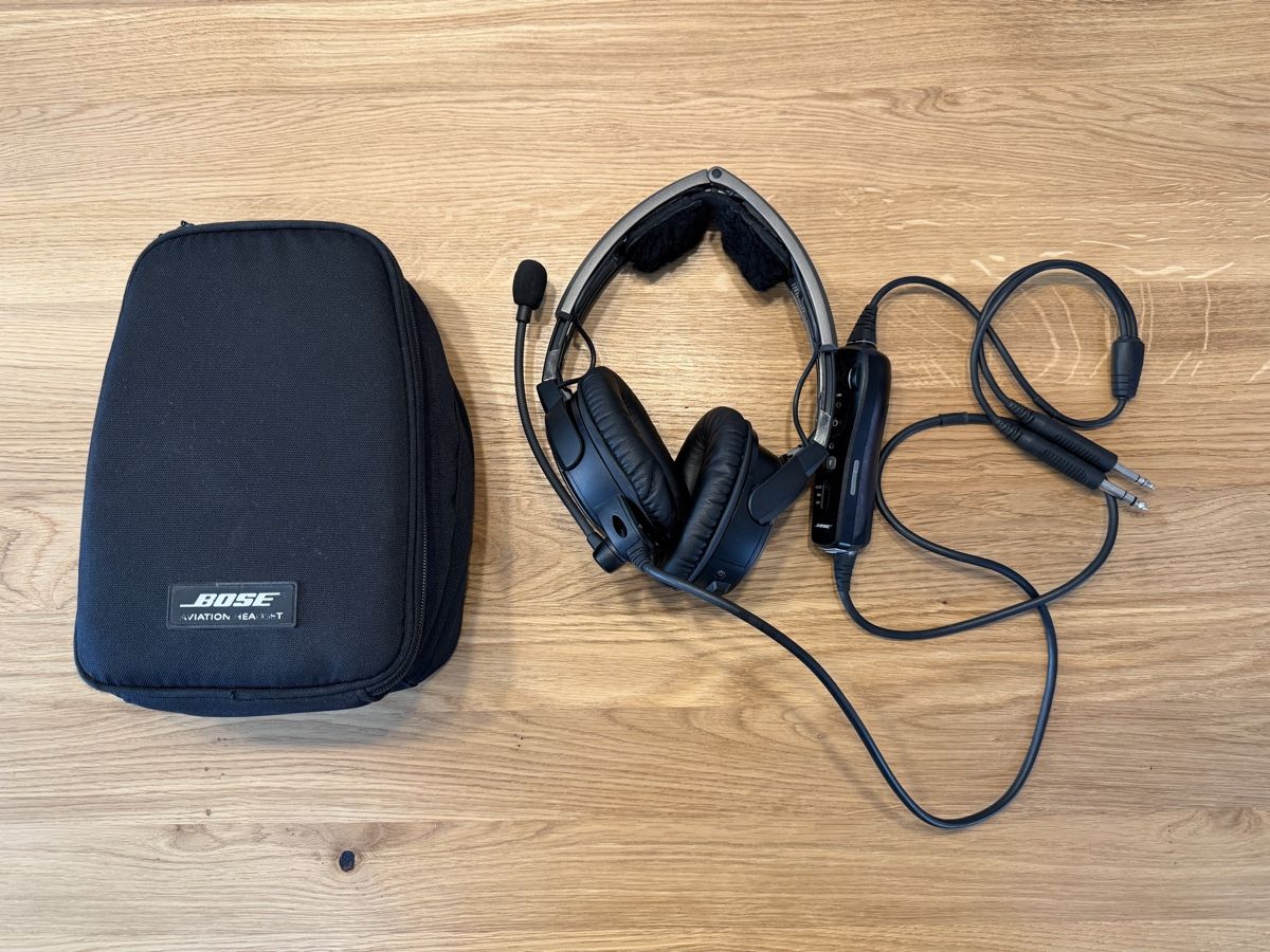 Bose Kopfhörer: Bose A20 Aviation Headset mit Bluetooth – Gebraucht aus Zürich von SugarZebra