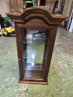 Vitrine Holz mit Glasfront und 3 Glasablageböden 