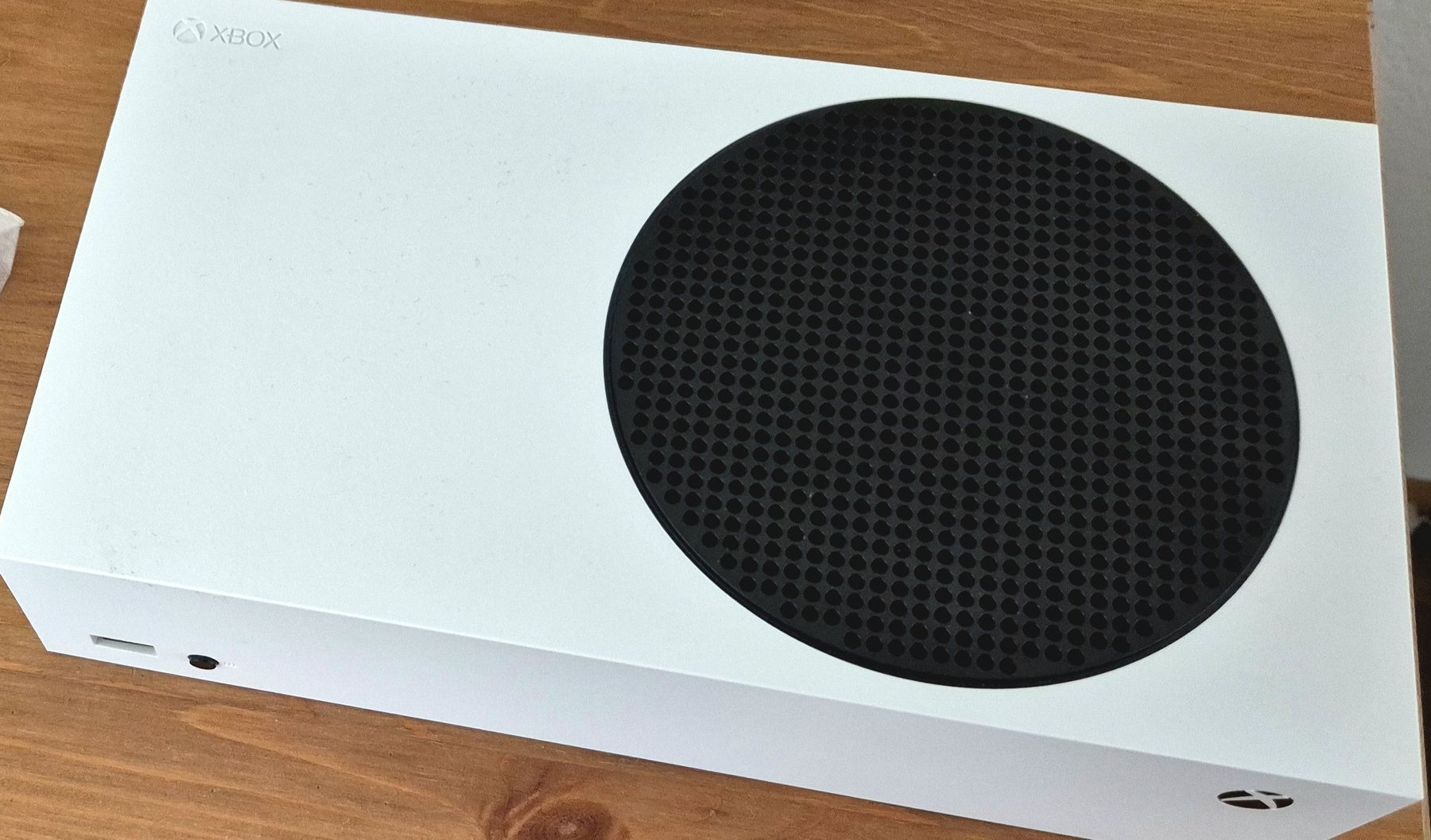 Microsoft Consoles: Microsoft Xbox Series S weiss - 512GB mit Controller – D'occasion à Sissach par Killer099