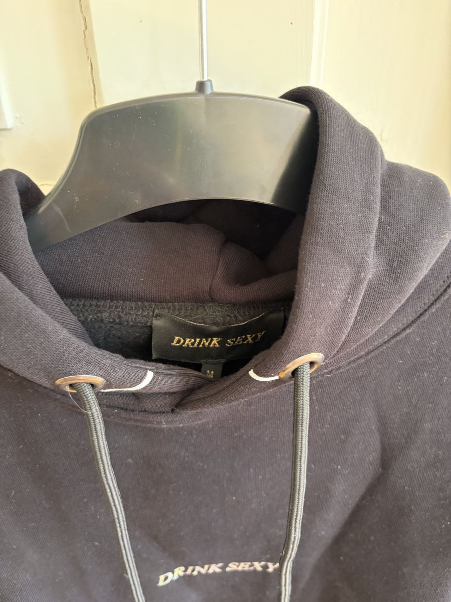 Maglioni & Felpe: Drink Sexy Hoodie – Nuovo (secondo la descrizione) da Zürich venduto da jlien 1