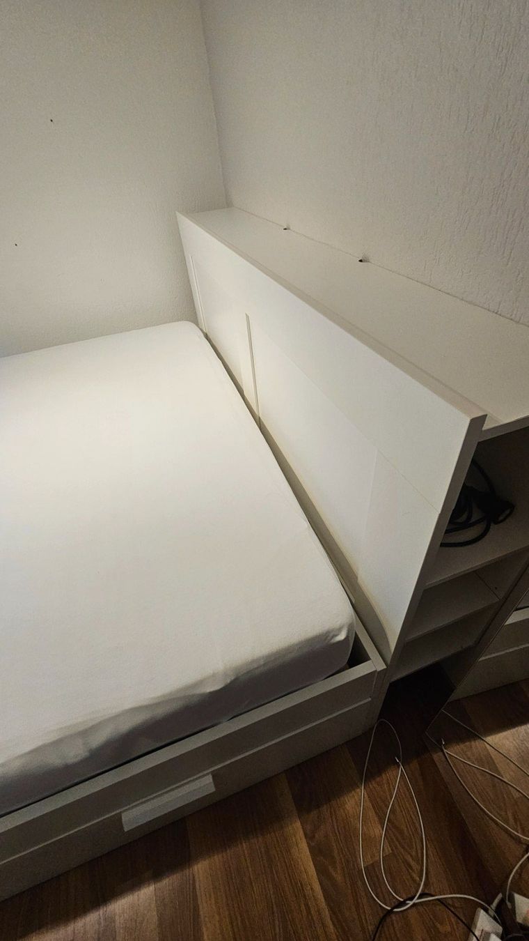 Ikea Betten: Ikea Brimnes Kingsize Bett – Gebraucht aus Küssnacht am Rigi von delanyc 6