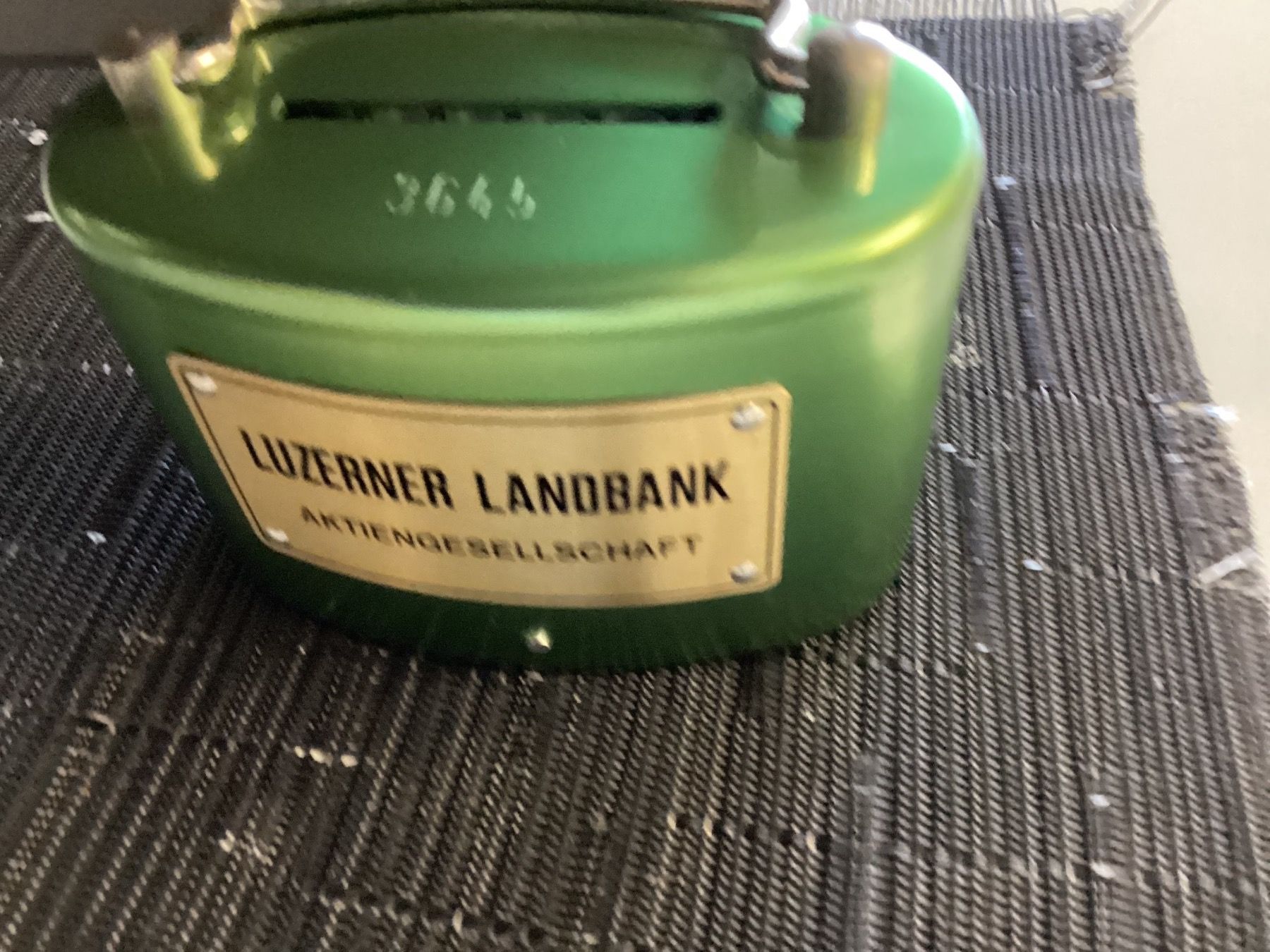 Spardosen: Bankkässeli. Kässeli. Spardose – Gebraucht aus Olten von Reiol9 1
