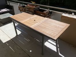 Gartentisch zum Ausziehen