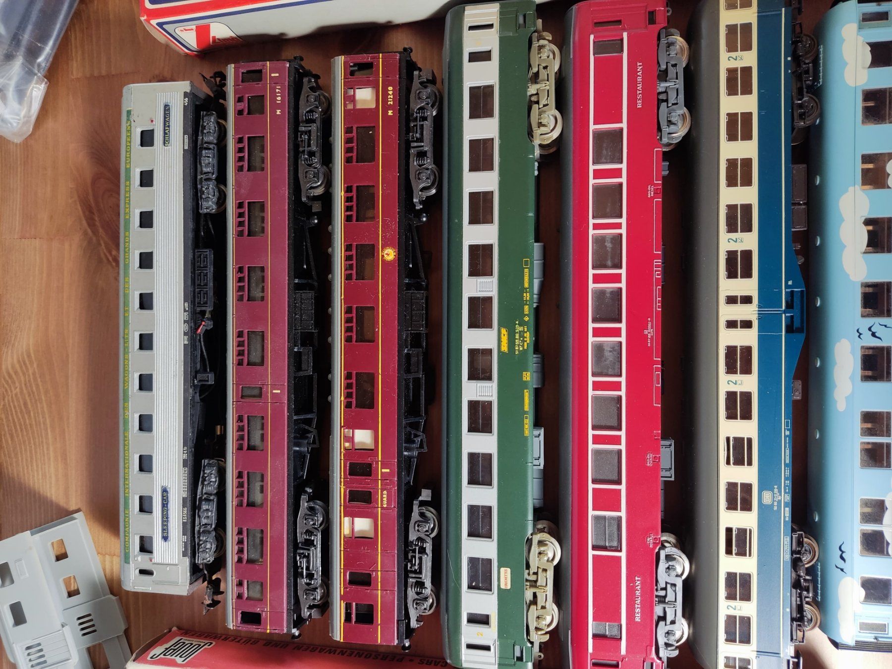 Modellini di ferrovie: Pack 9x + Ersatzteile – Usato da Tafers venduto da LitusPS 1
