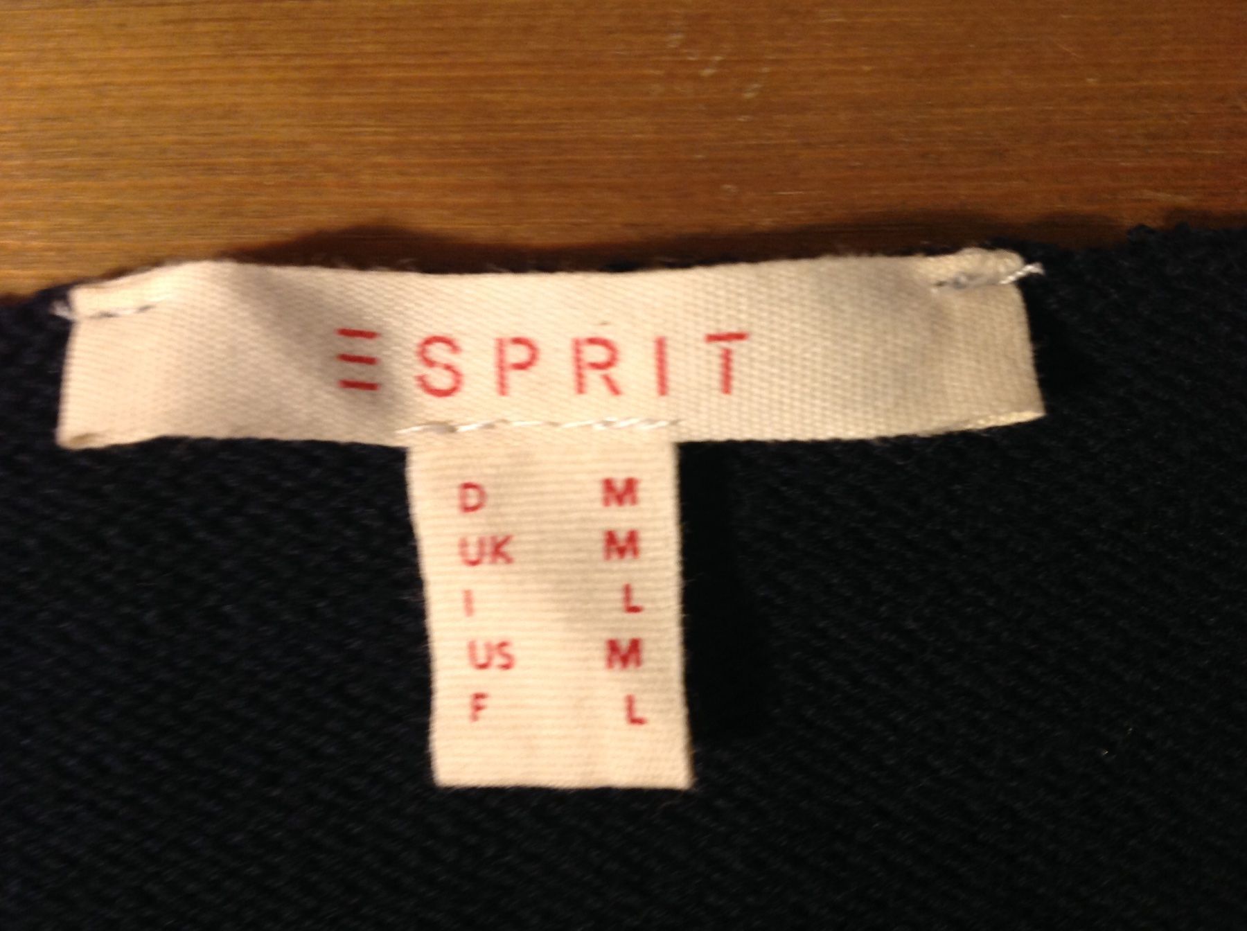 Esprit Maglioni & Felpe: Esprit Pullover mit Blume - blau - Gr. M – Usato da Altdorf UR venduto da Mini037 2