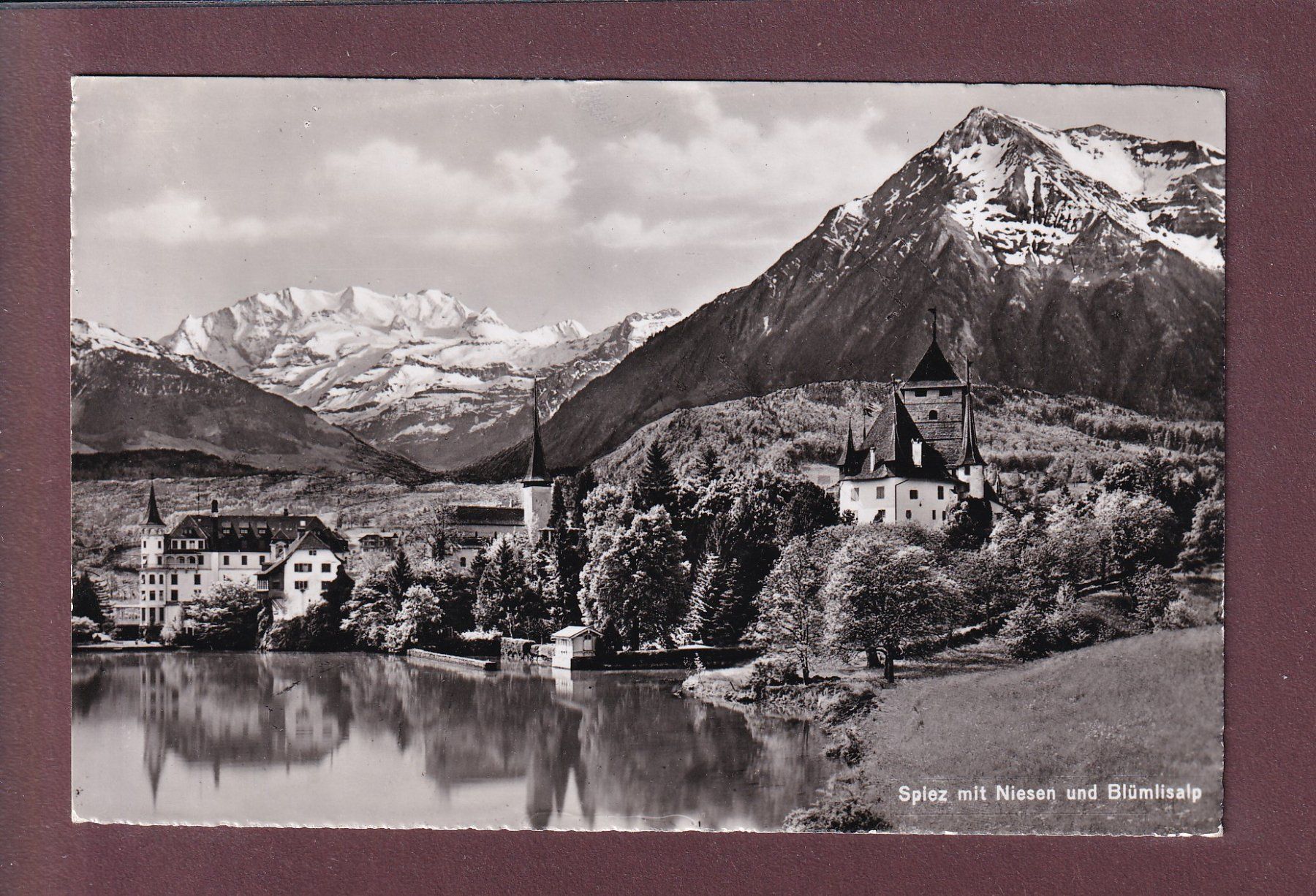 Cartoline postali: SPIEZ - Niesen - Blümlisalp - 1955 – Usato da Pully venduto da nicecards