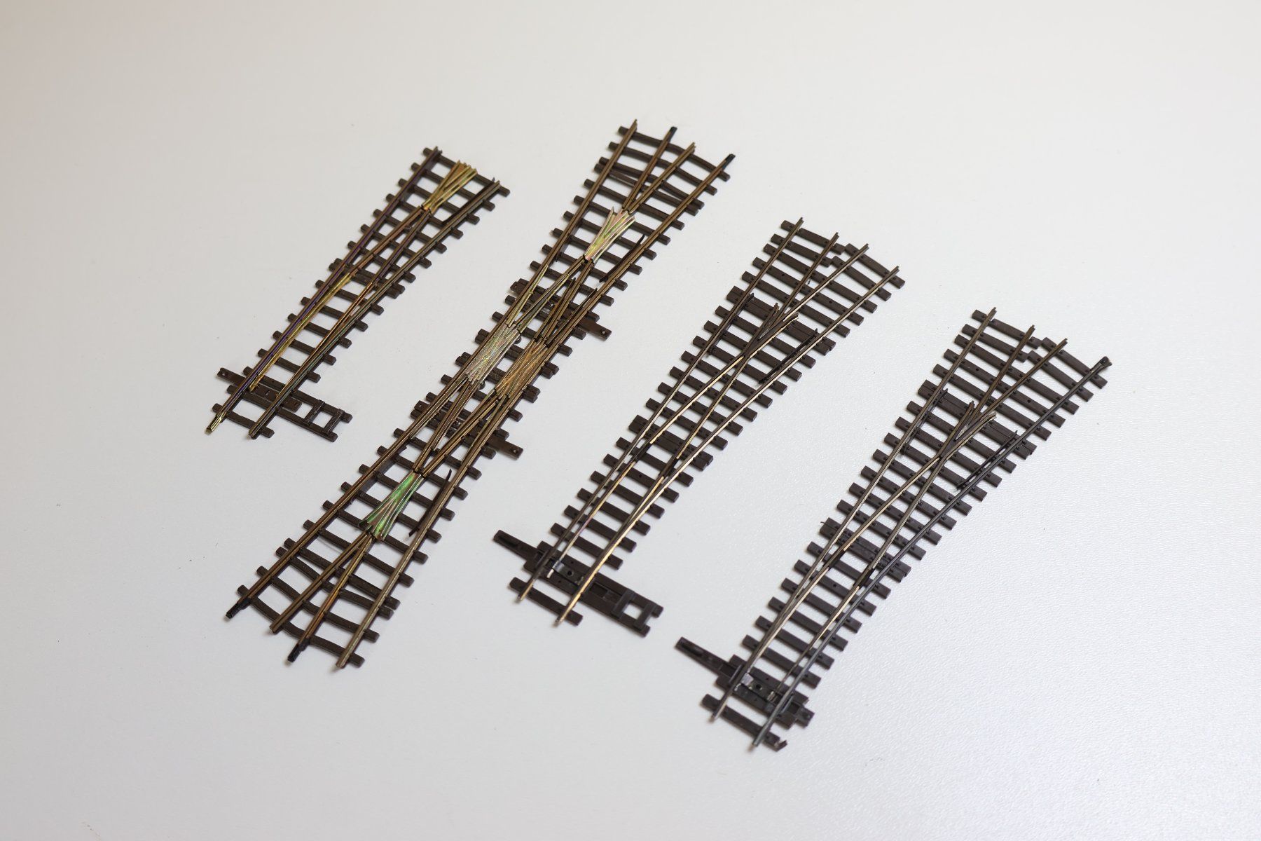 Bemo Modelleisenbahnen: BEMO/SHINOHARA 4 x Weichen  - H0m – Gebraucht aus Winterthur von Monstera 2