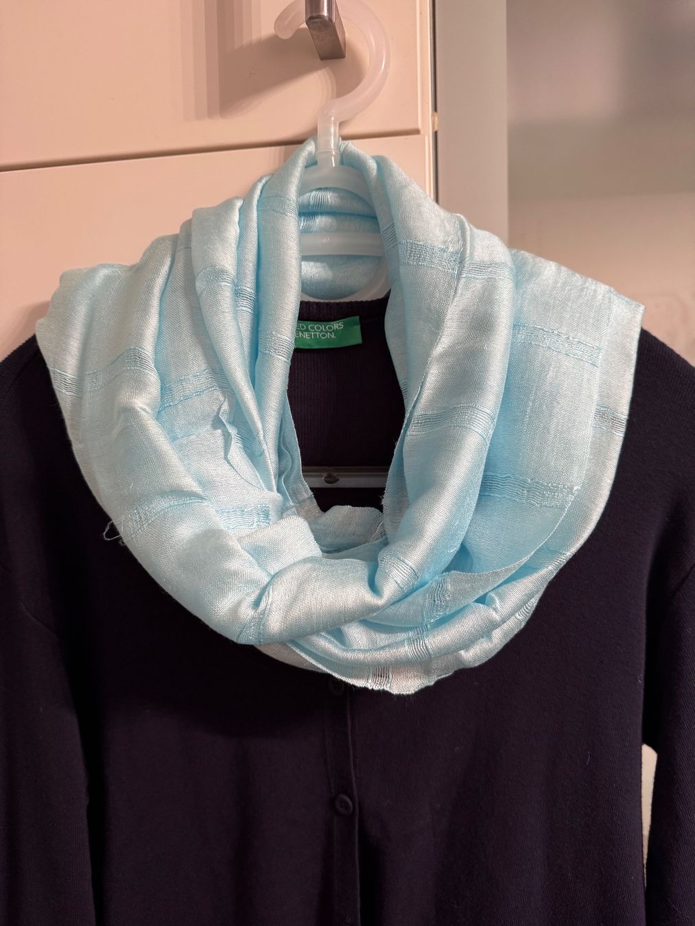 Foulard & Sciarpe: Edler Seiden-Baumwolle Schal neu – Nuovo e nell'imballaggio originale da Schaffhausen venduto da Wiesenmaus333 1