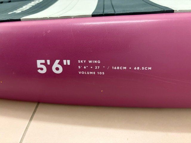 Duotone Tavole da surf e di nuoto: Wingfoil Board Fanatic/Duotone Skywing 5'6" – Usato da Sarnen venduto da MNI01 2