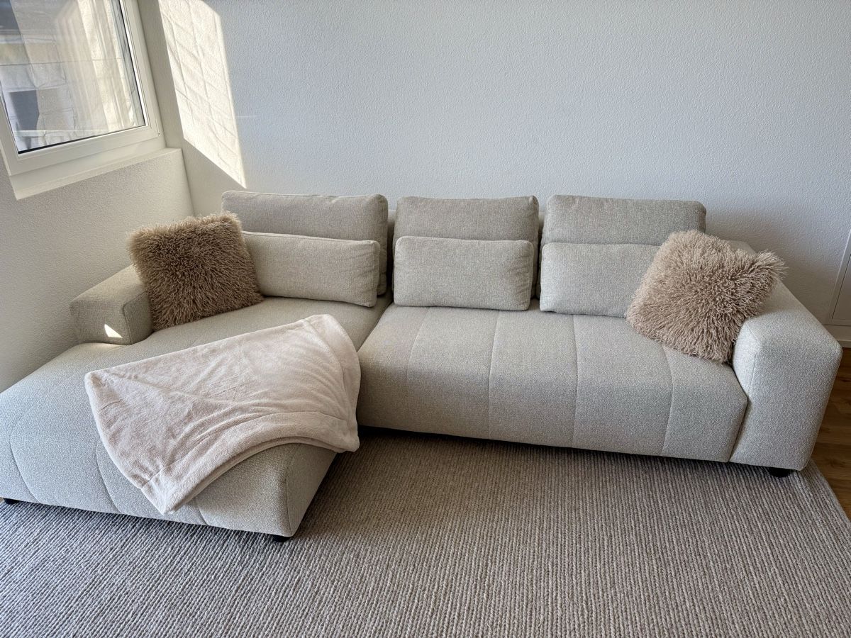 Divani: Ecksofa hellgrau – Nuovo (secondo la descrizione) da Gerzensee venduto da mil_792n 1