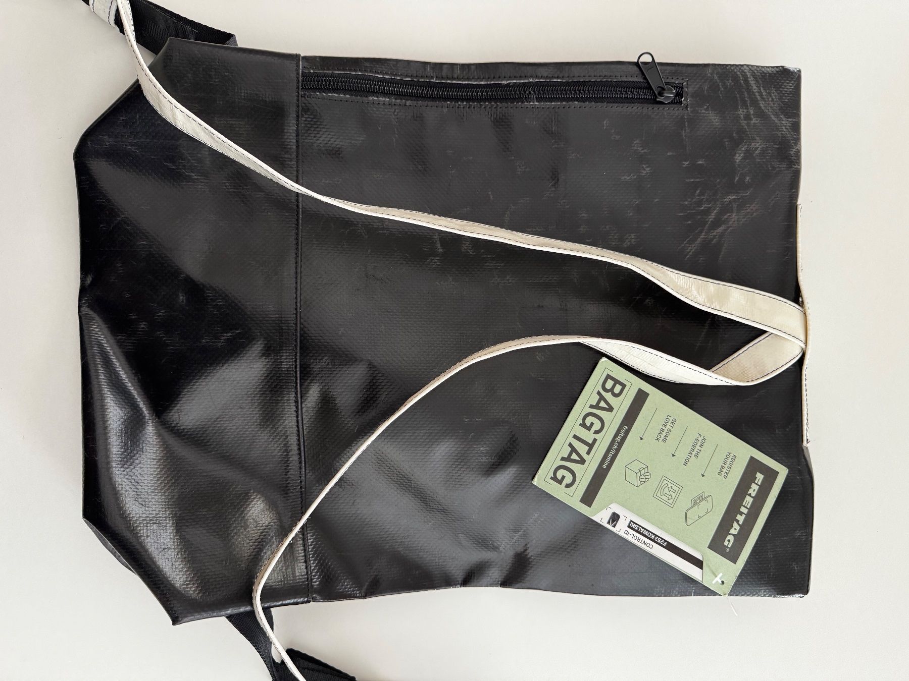 Freitag Zaini: Freitag F253 Kowalski - Black – Nuovo e nell'imballaggio originale da Zürich venduto da z4rch 1