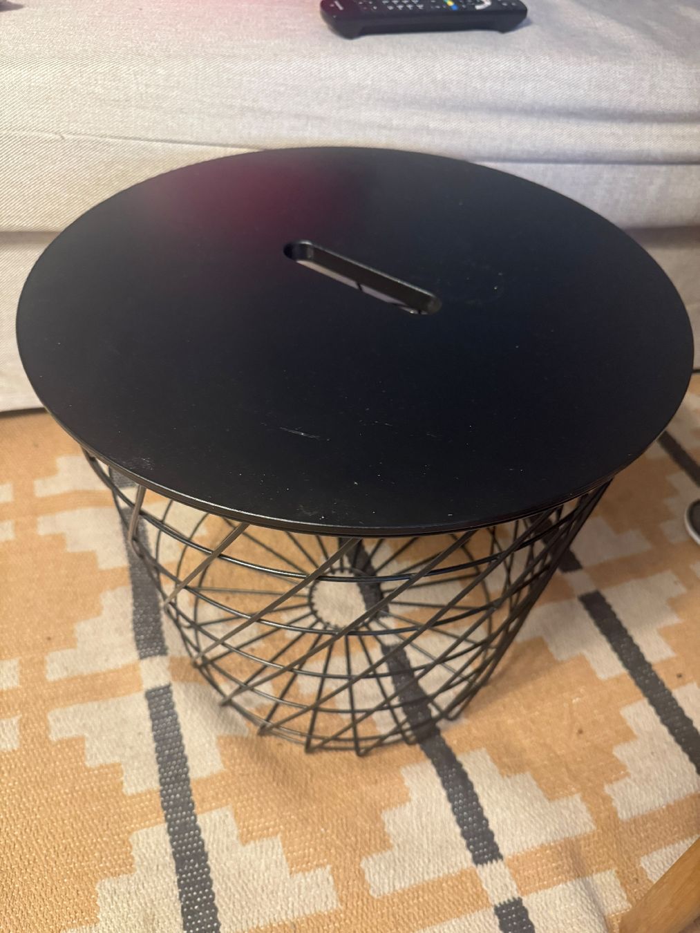 Tische: IKEA KIVSTBRO  – Gebraucht aus Uster von jap_k7fq
