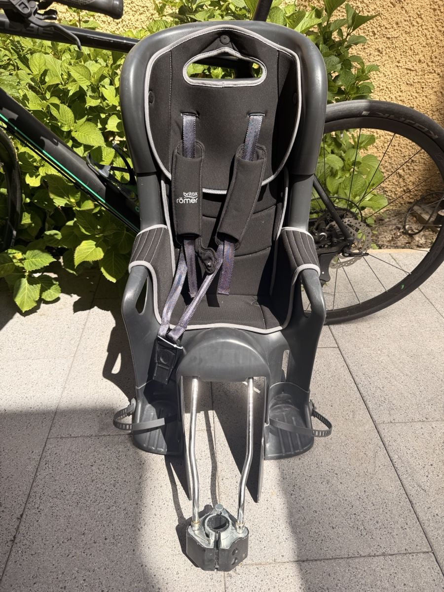 Britax Römer Seggiolini per auto: Britax Römer child bike seat – Usato da Birmensdorf ZH venduto da IrynaR