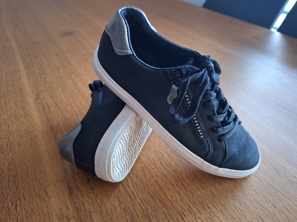 Damenschuhe: Schuhe Schwarz – Gebraucht aus Steinhuserberg von Claudia0695 1
