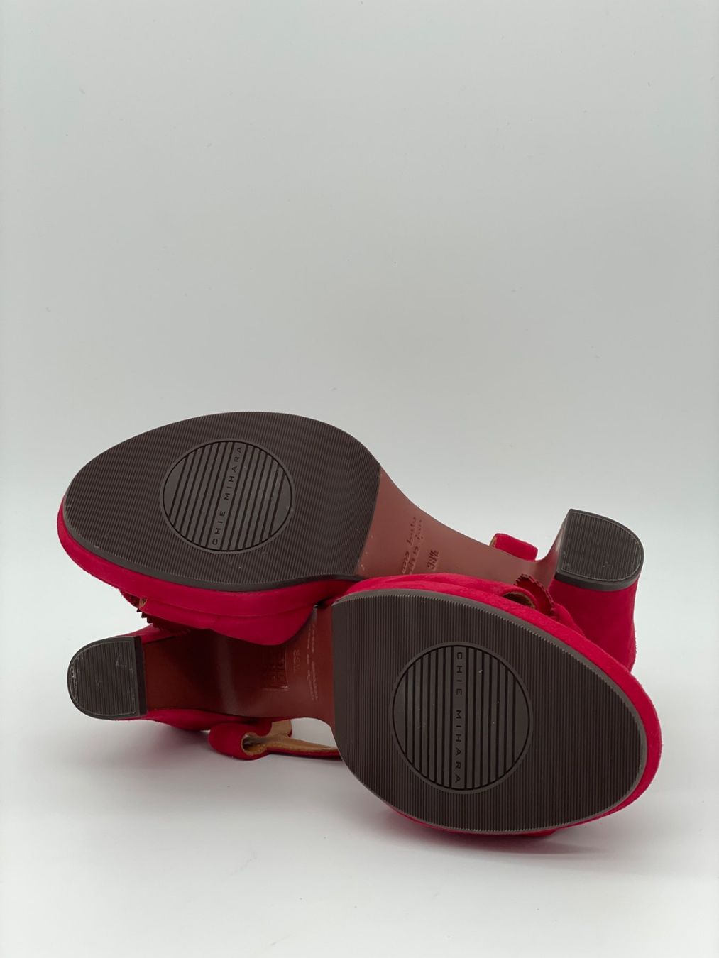 Chie Mihara Scarpe da donna: Chie Mihara Blossom Sandale mit Absatz EU 38.5 Rot – Nuovo (secondo la descrizione) da Zürich venduto da shoe_shop 6