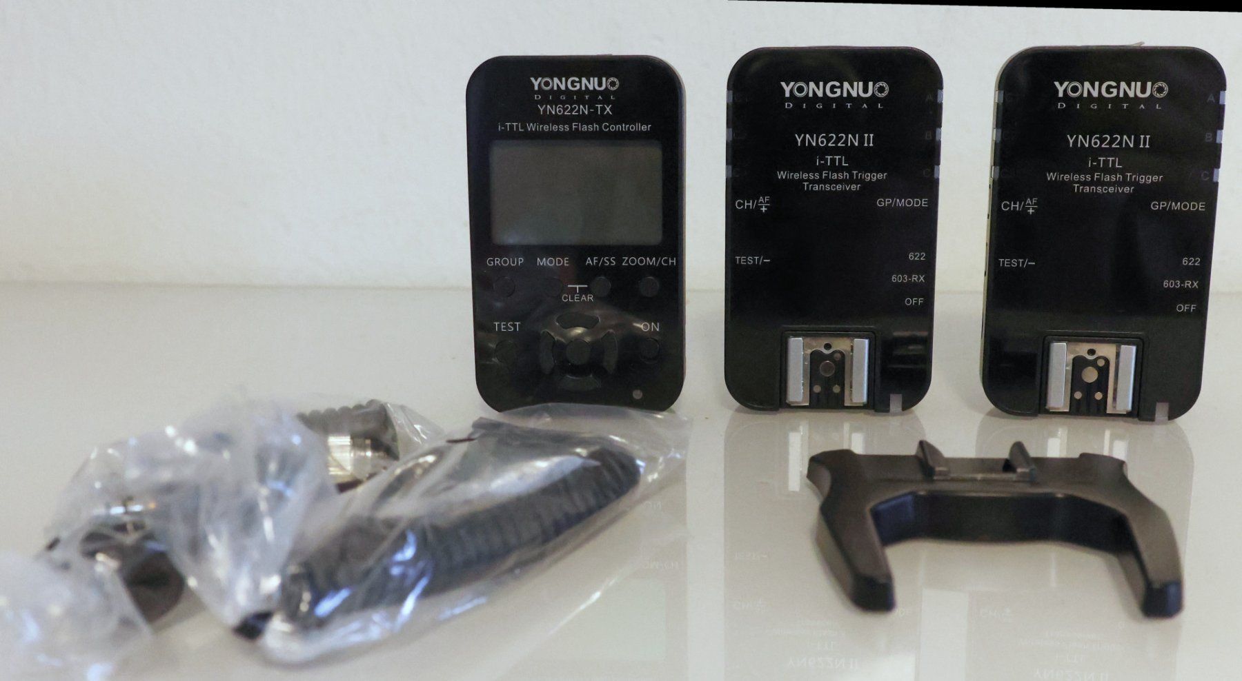 Yongnuo Flash: Télécommande flash Yongnuo, pour Nikon – Usato da La Tour-de-Trême venduto da Patlanz