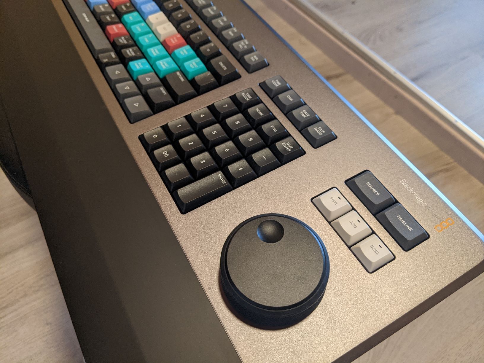 Blackmagic Claviers: Blackmagic Design Davinci Reslve Editor Keyboard – Neuf (Voir description) à Orbe par NorthMost 2