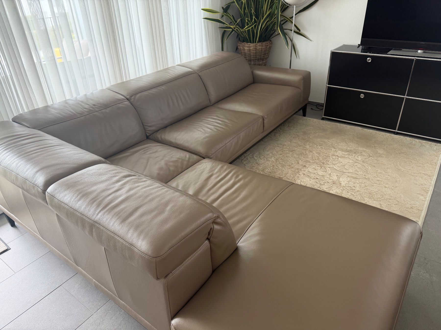 Natuzzi Divani: Natuzzi Sofa „Borghese“ Echtleder – Usato da Oberwil-Lieli venduto da MG_2018 2