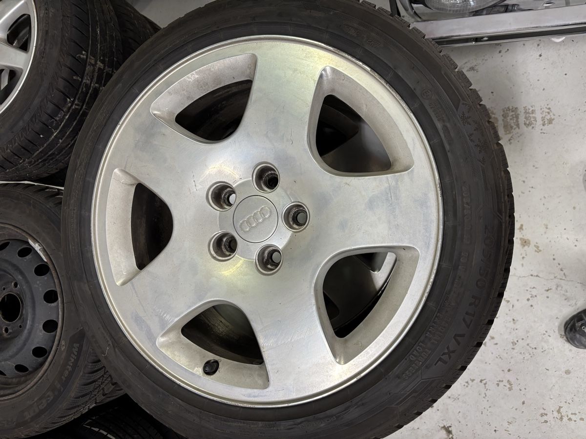 Pneumatici & Ruote complete: Audi A8 Räder  – Usato da Frauenfeld venduto da VAG-12 3