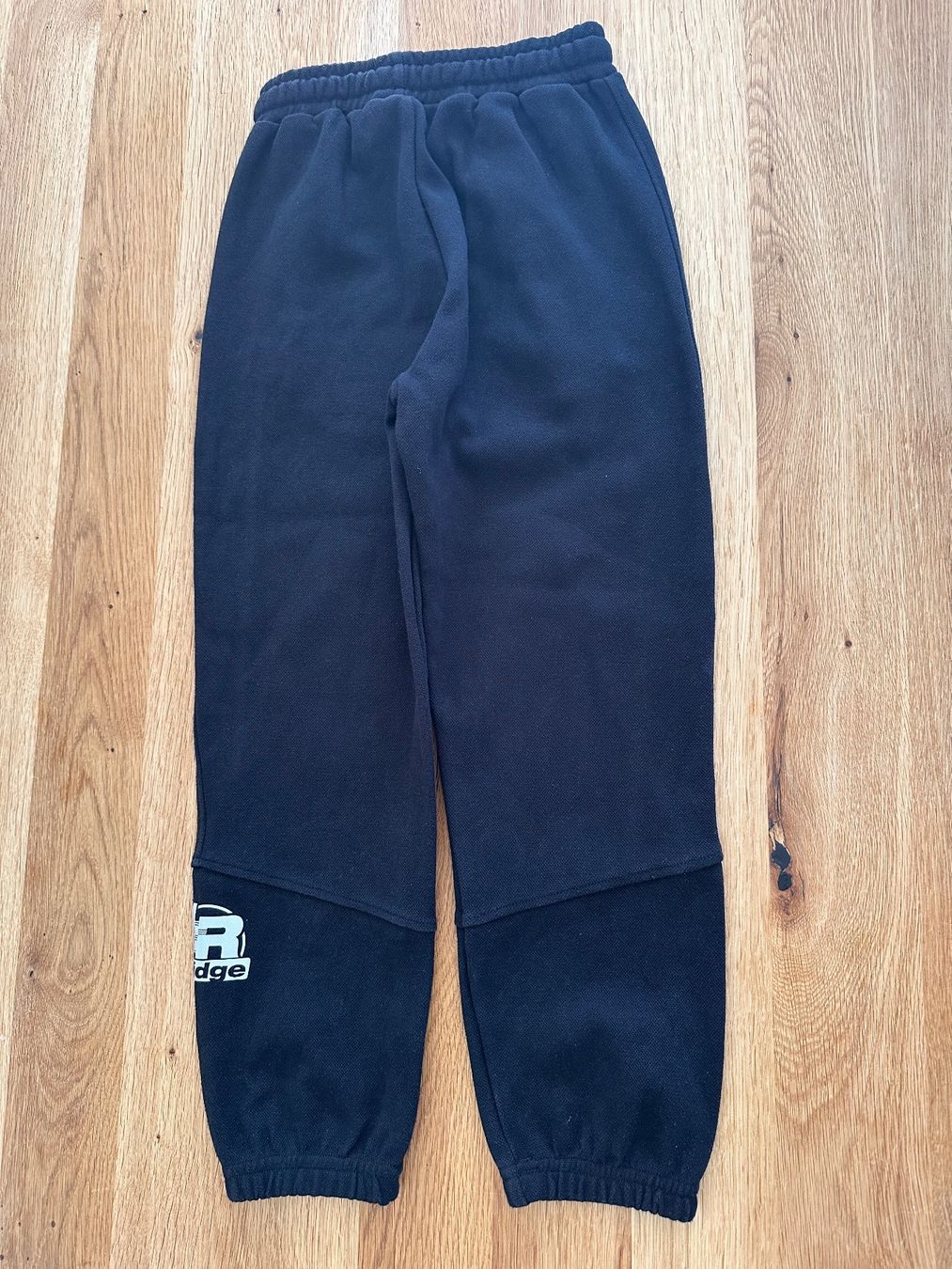 Pantaloni: Jogginghose Trainerhose Grösse 134 - wie Neu – Usato da Illnau venduto da Xanny777 1