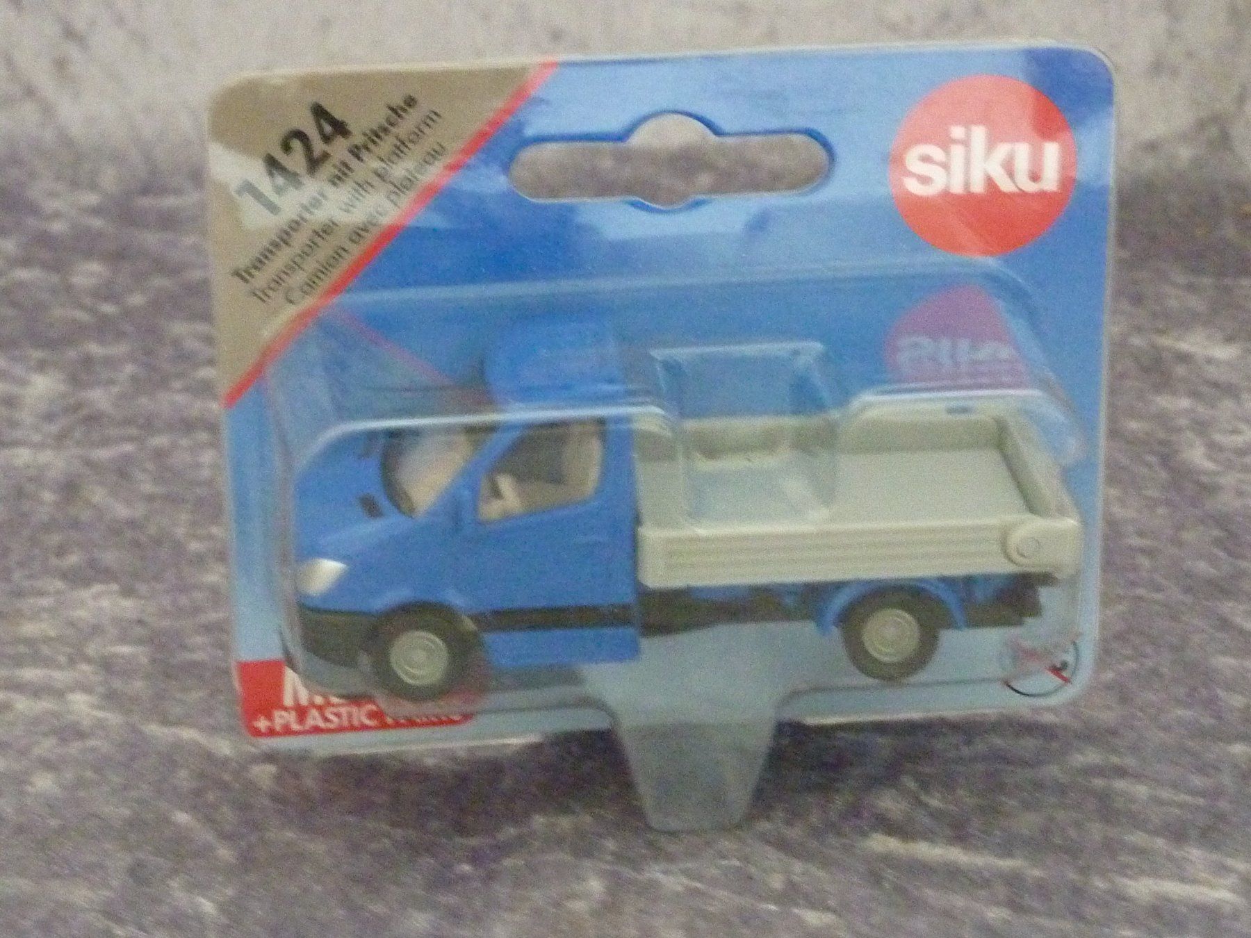 Siku Modellini d'auto: Mecedes Transporter mit Pritsche 1424 Siku – Nuovo e nell'imballaggio originale da Dürrenäsch venduto da Cobra1ch 1