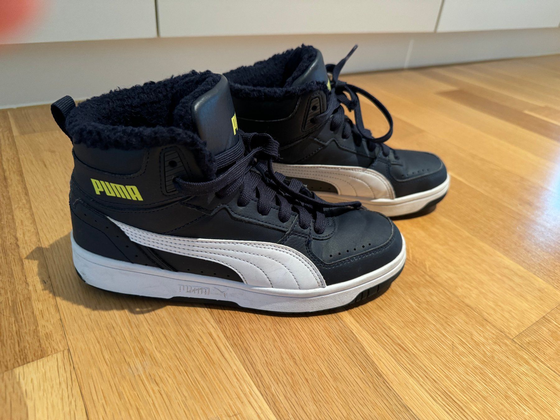 Scarpe da uomo: Puma Sneaker Turnschuh Gr. 36 – Usato da Hagendorn venduto da Panto100