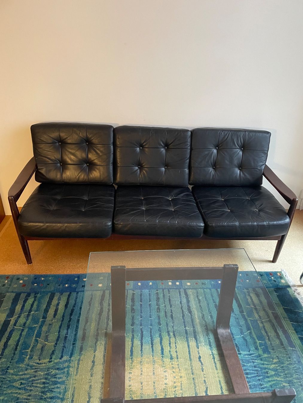 Divani: Danish Teak Leder Sofa / Lounge – Usato da Bern venduto da v_l_f6tq 5