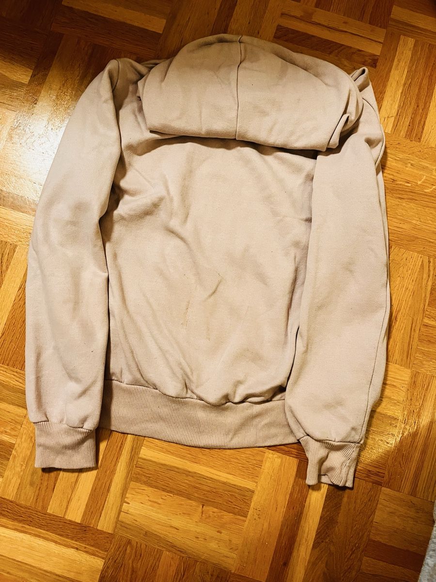 Pullover & Sweatshirts: Pullover – Gebraucht aus Herzogenbuchsee von Gd.5 2