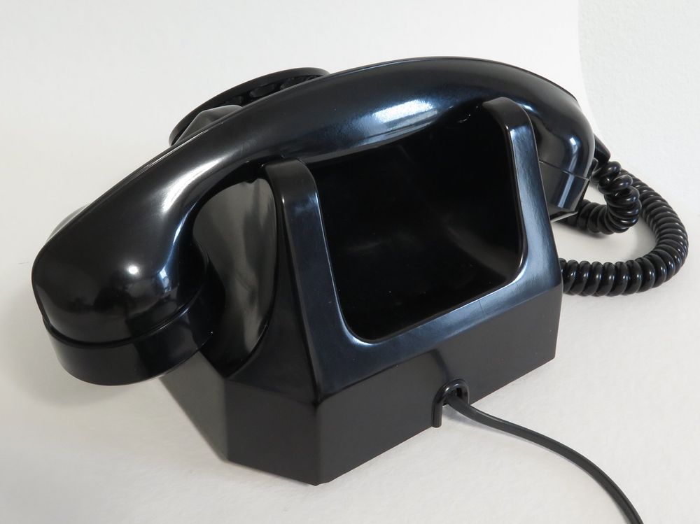 Schwarzes Bakelit Wählscheibentelefon Modell 50 4