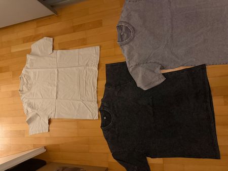 T-Shirt Set 3-teilig Farben grau schwarz Beige Grösse M