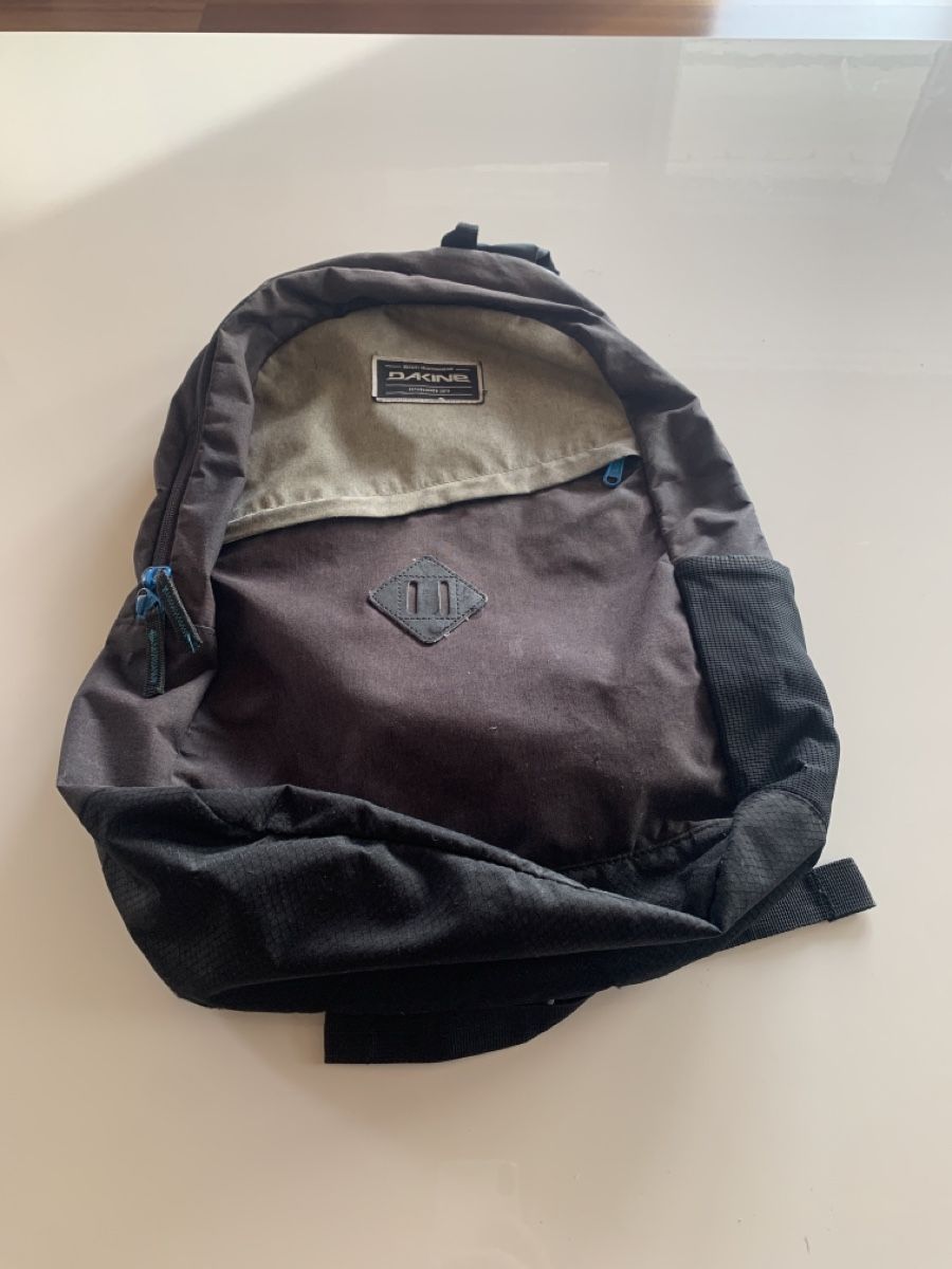 Sacs à dos: Backpack – D'occasion à Chexbres par doe_xns6
